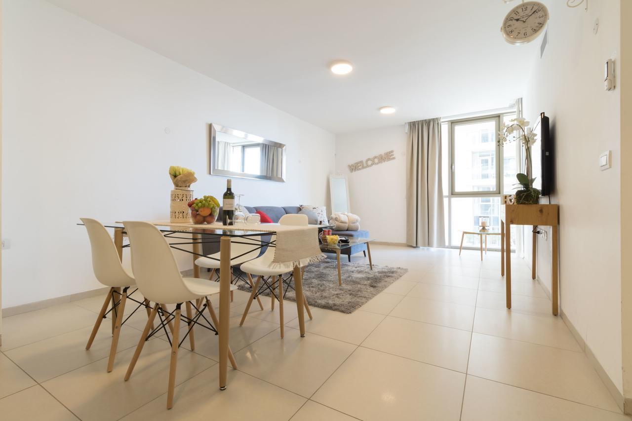 Luxury One-Bedroom Apartment/Parking In City Center 耶路撒冷 外观 照片