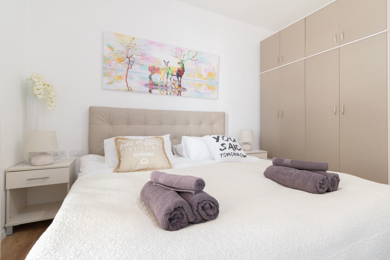 Luxury One-Bedroom Apartment/Parking In City Center 耶路撒冷 外观 照片