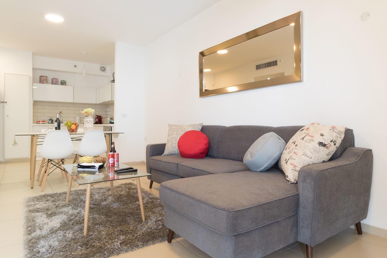 Luxury One-Bedroom Apartment/Parking In City Center 耶路撒冷 外观 照片