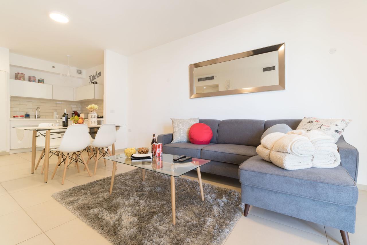 Luxury One-Bedroom Apartment/Parking In City Center 耶路撒冷 外观 照片
