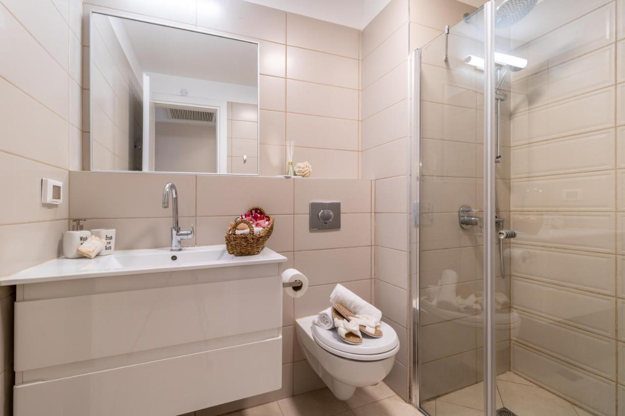 Luxury One-Bedroom Apartment/Parking In City Center 耶路撒冷 外观 照片