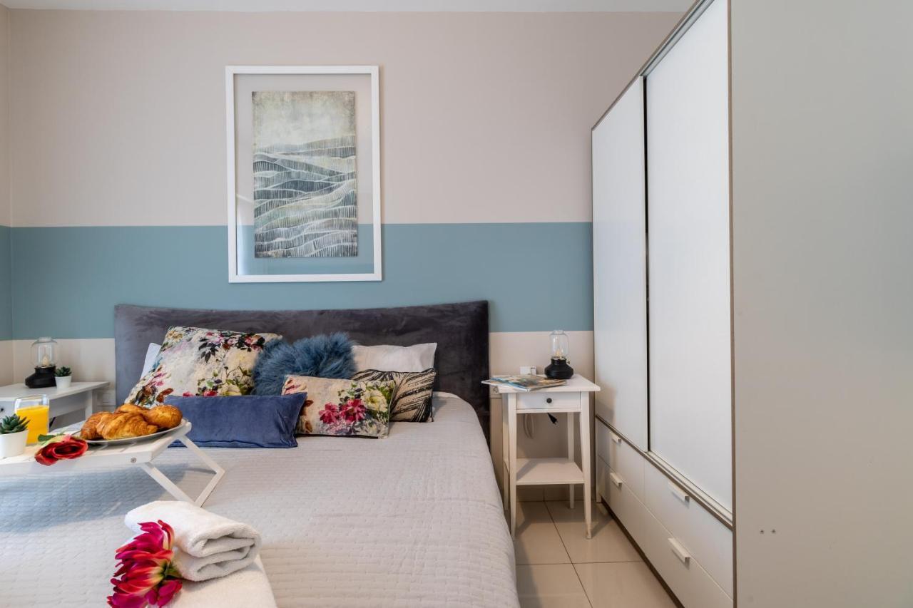 Luxury One-Bedroom Apartment/Parking In City Center 耶路撒冷 外观 照片