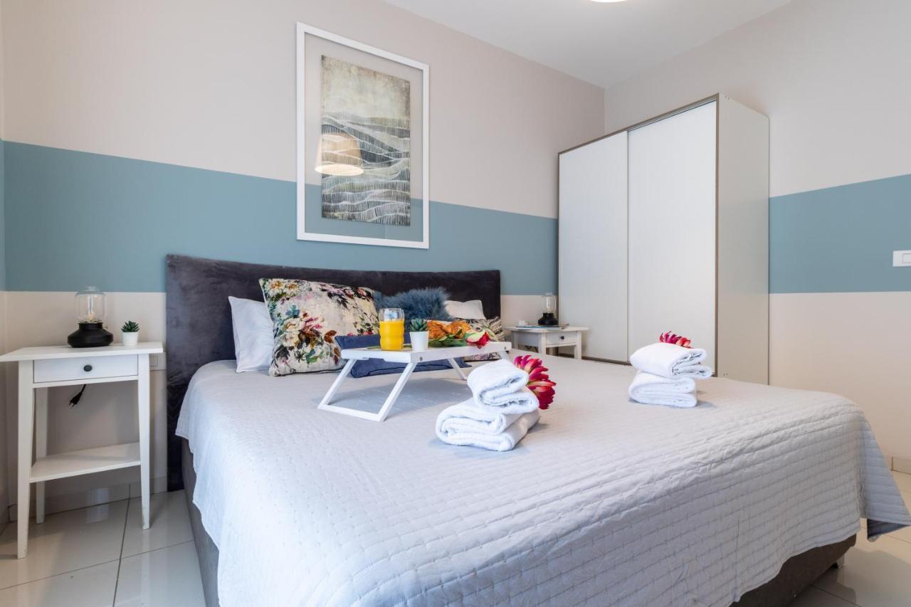 Luxury One-Bedroom Apartment/Parking In City Center 耶路撒冷 外观 照片